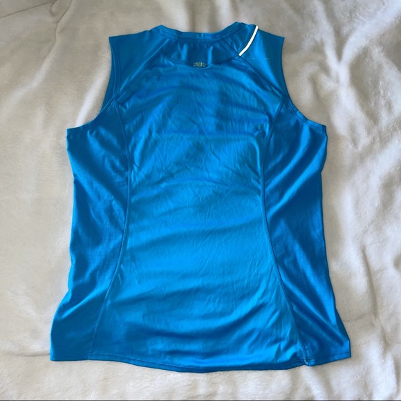 Nike FitDry muscle tank - Picture 3 of 3